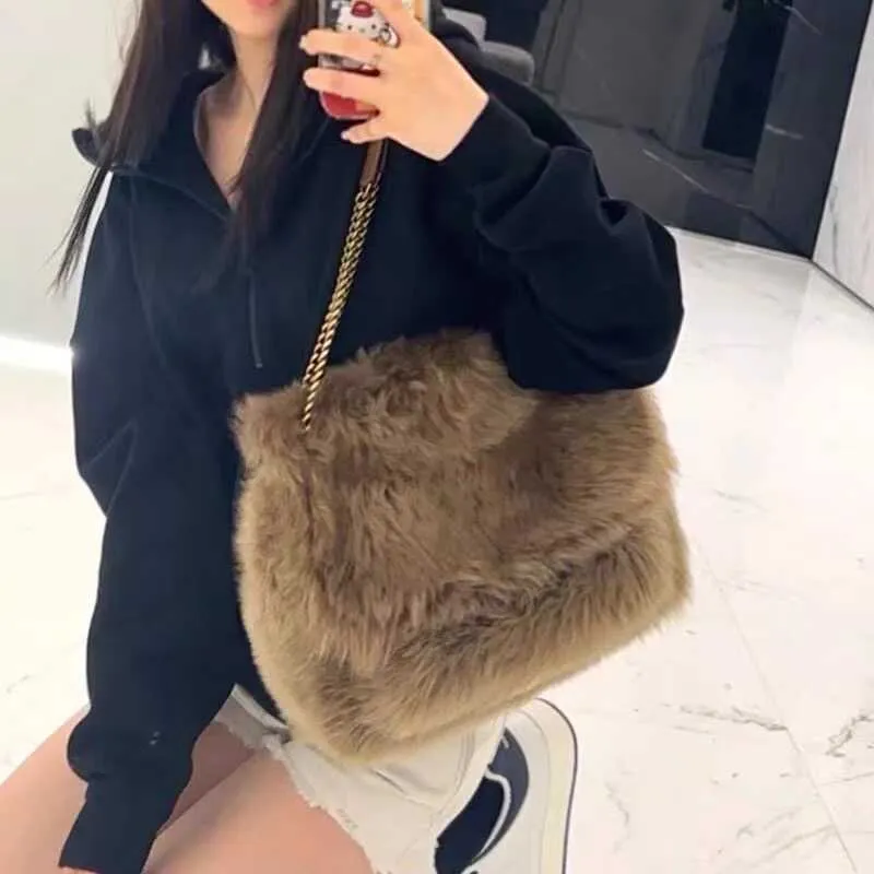 Faux Fur Chain Tote Bag Fluffy Shoulder Handbag Plush Soft Fuzzy Casual Satchel