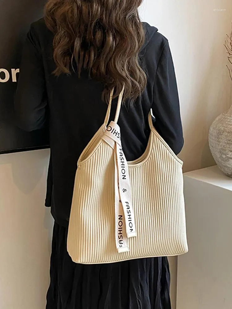 Large Casual Totes Handbags For Women: Stylish Versatile Canvas