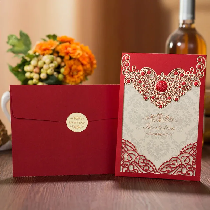 DHgate.com:Laser Cut Wedding Invitations with Crown Flowers