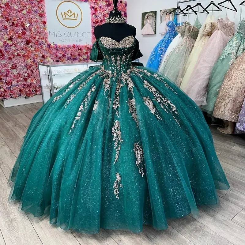 Emearald Green Quinceanera Dresses Off Shoulder... From Missbeautydress, $222.01 | DHgate.Com Emearald Green Quinceanera Dresses Off Shoulder... From Missbeautydress, $222.01 | DHgate.Com