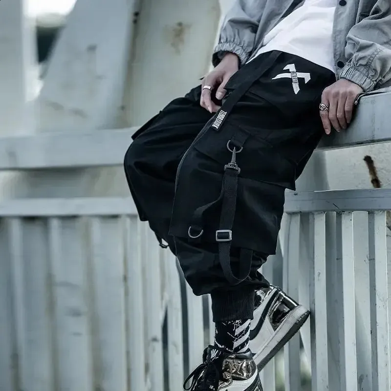 Hip Hop Style Embroidered Men's Loose cargo pants for