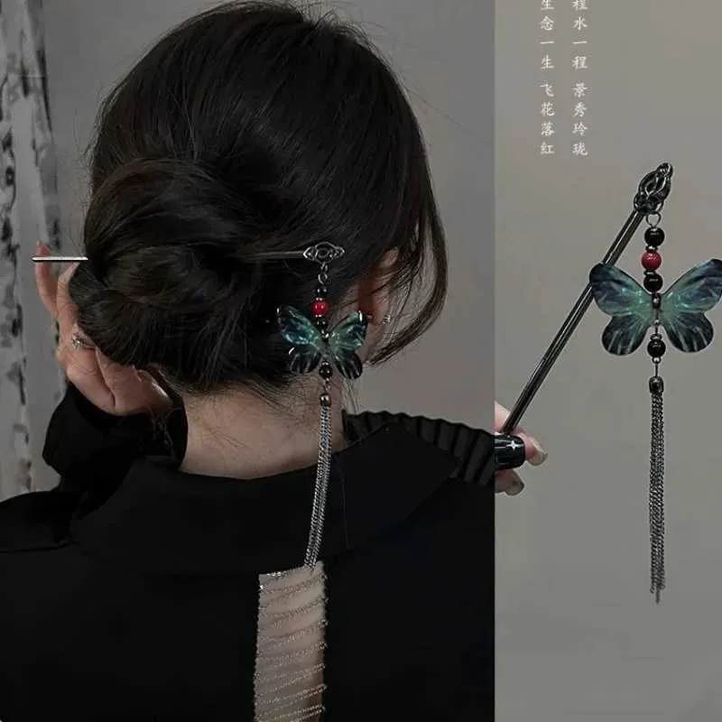 Retro Hair Clips: Vintage Butterfly Hair Clip, Traditional  display picture 1