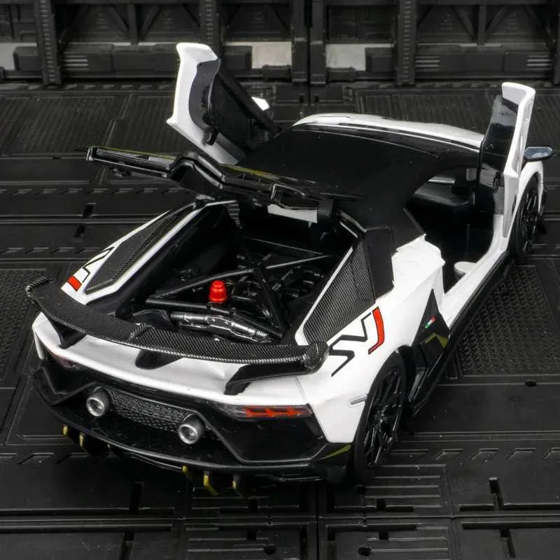 1:43 SCALE LAMBORGHINI Aventador SVJ Model Car Diecast Toy Vehicle Kids
