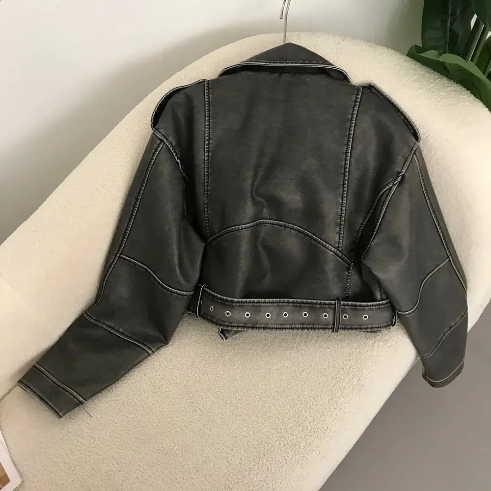 【はる様ご予約品】ROUND SHORT FAKE LEATHER JACKET はる様ご予約品】ROUND SHORT FAKE LEATHER JACKET