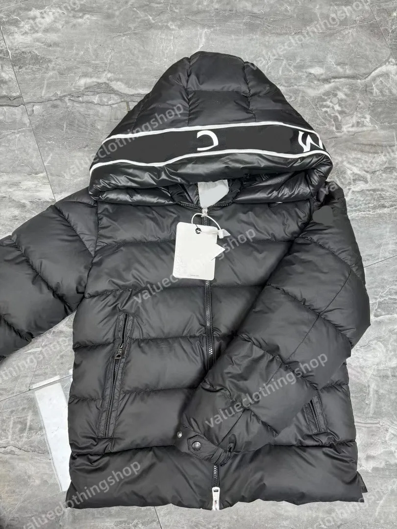 Men s designer mens puffer jacket embroidered badge classic style winter keep warm jacket luxurious Mens womens Couples dress down jacket M 5XL