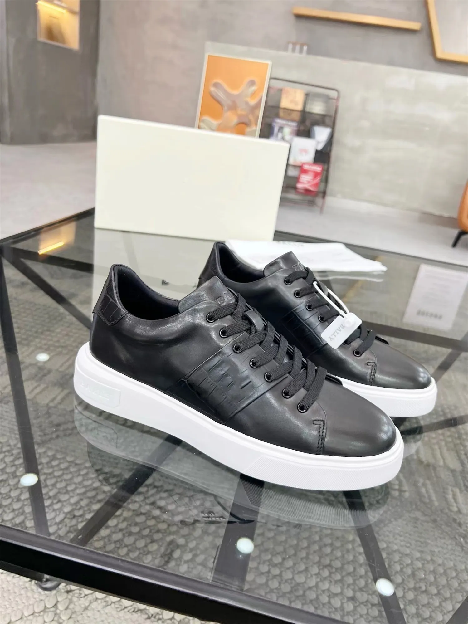 Shoe couture brand hot sale