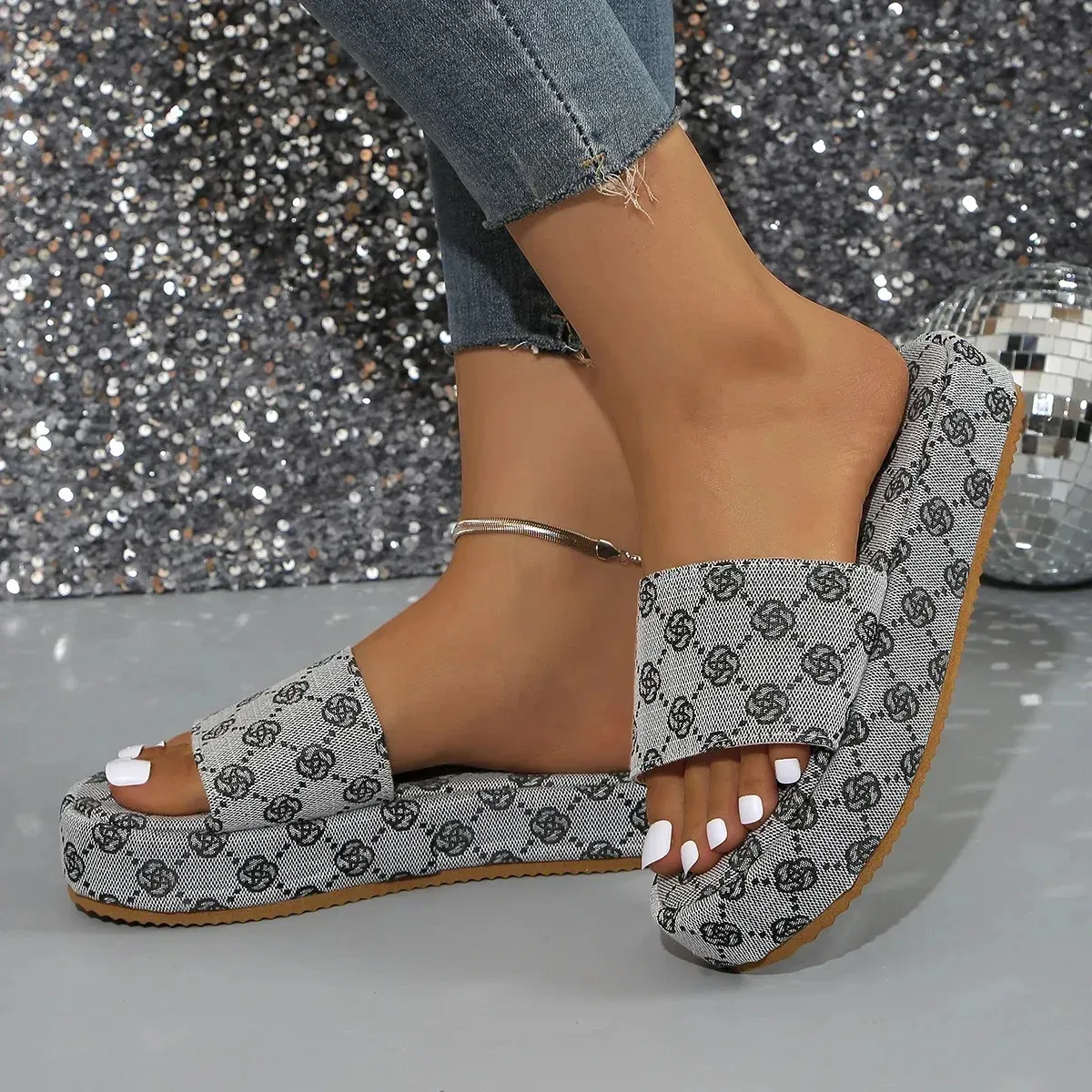 Platform 2024 Summer Slide Designer Flat Outdoor Flower Sandals Womens Beach Shoes_voghion.com