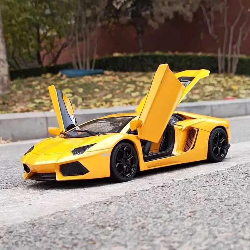 ミニカー Lamborghini Aventador s lp740 looksmart lamborghini-aventador-s-
