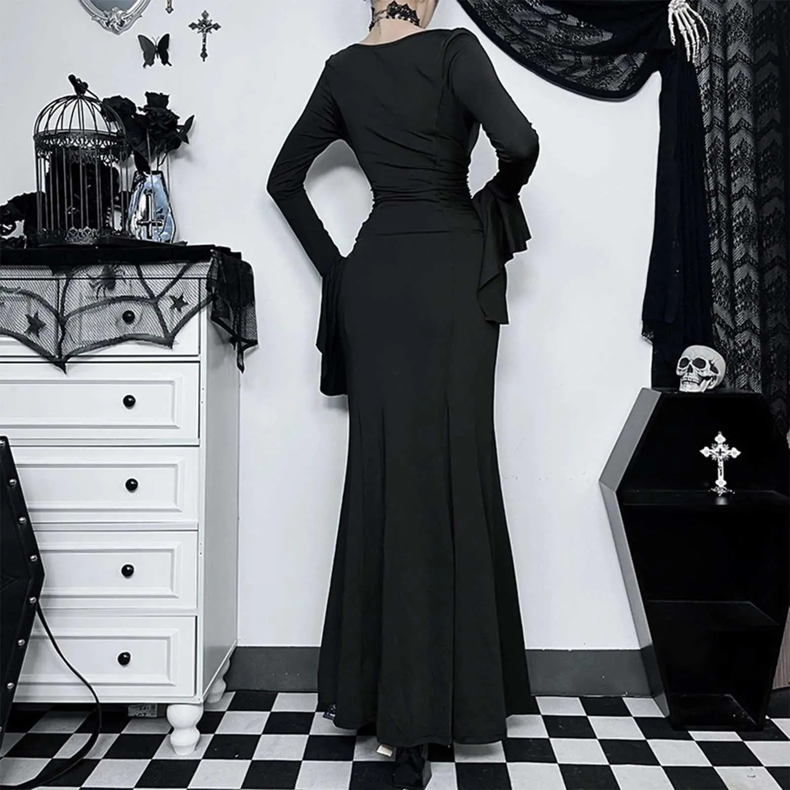 Halloween Gothic Grunge Punk Women Floor-Length Black Chiffon Dress with Short Sleeves from Dhgate Basic & Casual Dresses - price 17.14 Halloween Gothic Grunge Punk Women Floor-Length Black Chiffon Dress with Short Sleeves from Dhgate Basic & Casual Dresses - price 17.14