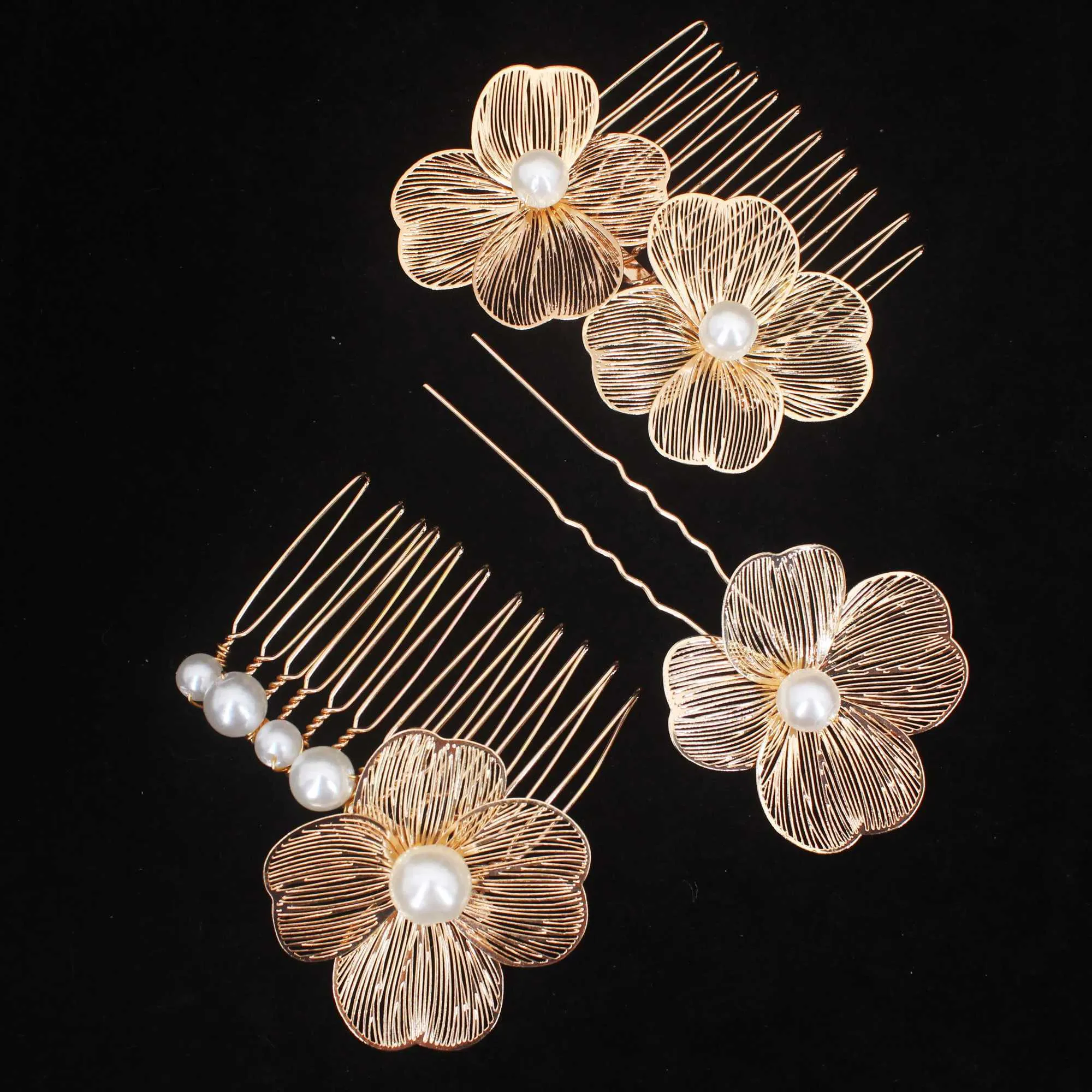 Bridal Hair Comb Set - Handmade Flower Pearl Hair Pins for 