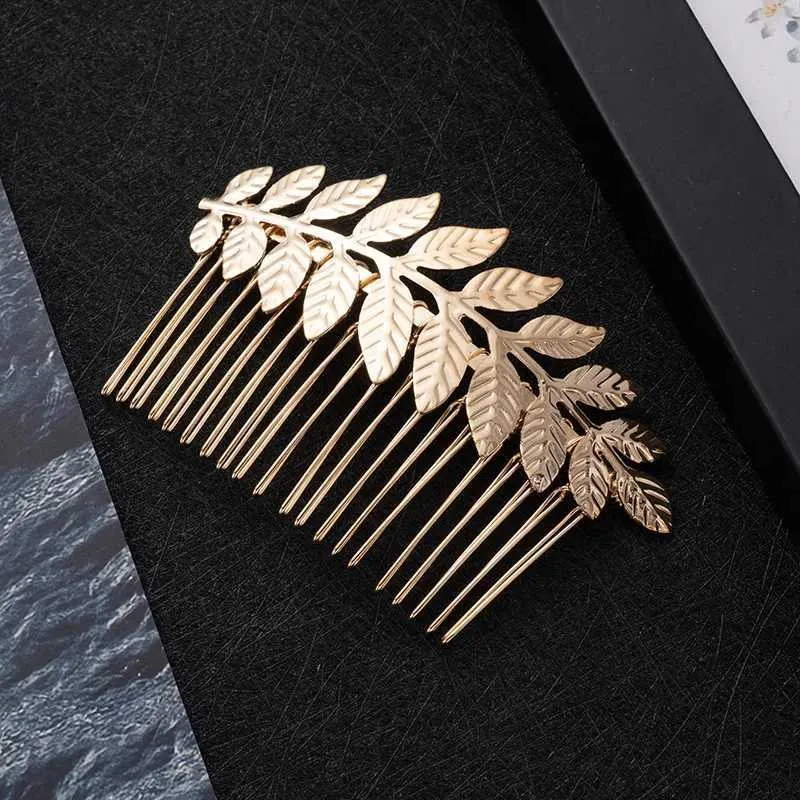 NEW! Chic Black Zircon Leaf Hair Clip Metal - Elegant Women\'s Accessory Amazon.com : CASDRE Rhinestone Bridal Hair Barrette Black  main image 3