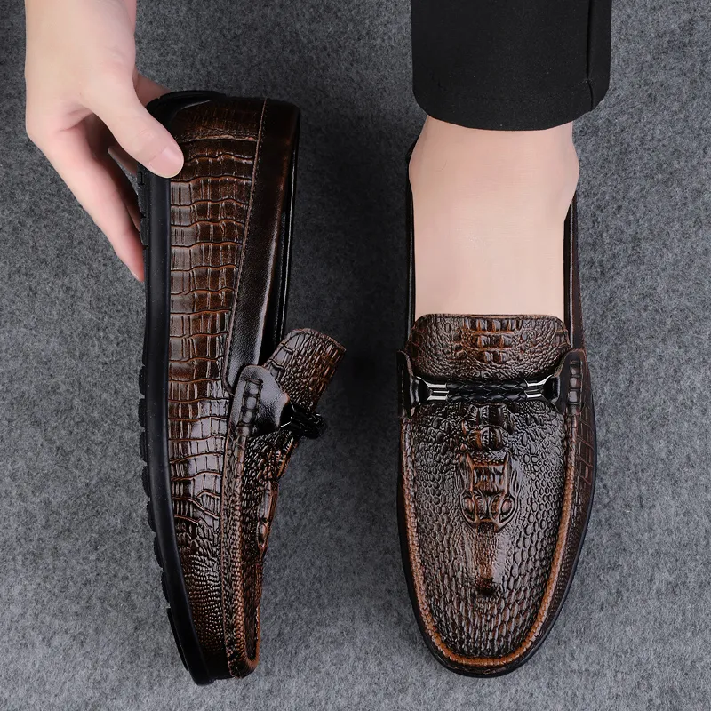 Men's Slip-On Driving Shoes - Breathable Mesh & Leather Loafers, Casual Comfort For Walking And Travel