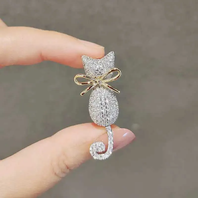 Rhinestone Cat Brooches for Women & Men - Fashionable Cartoon Animal ...