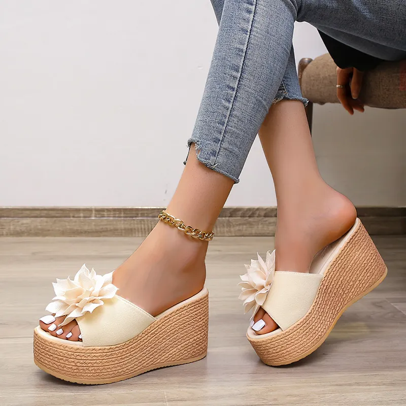 Platform Wedge Heels: New Floral Applique Open Toe Sandals Shop