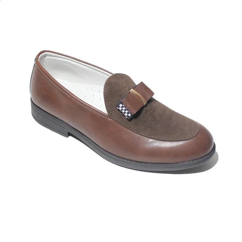 brown dress shoes kids Cloud Cloth High Strides Kids Brown Dress Shoes 4Y main image 0
