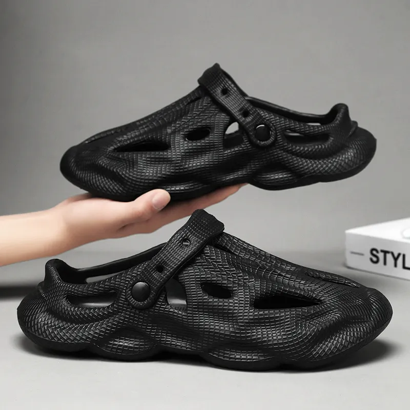 Summer Men Women Slip-On EVA Clogs Outdoor Sandals Beach  display picture 3