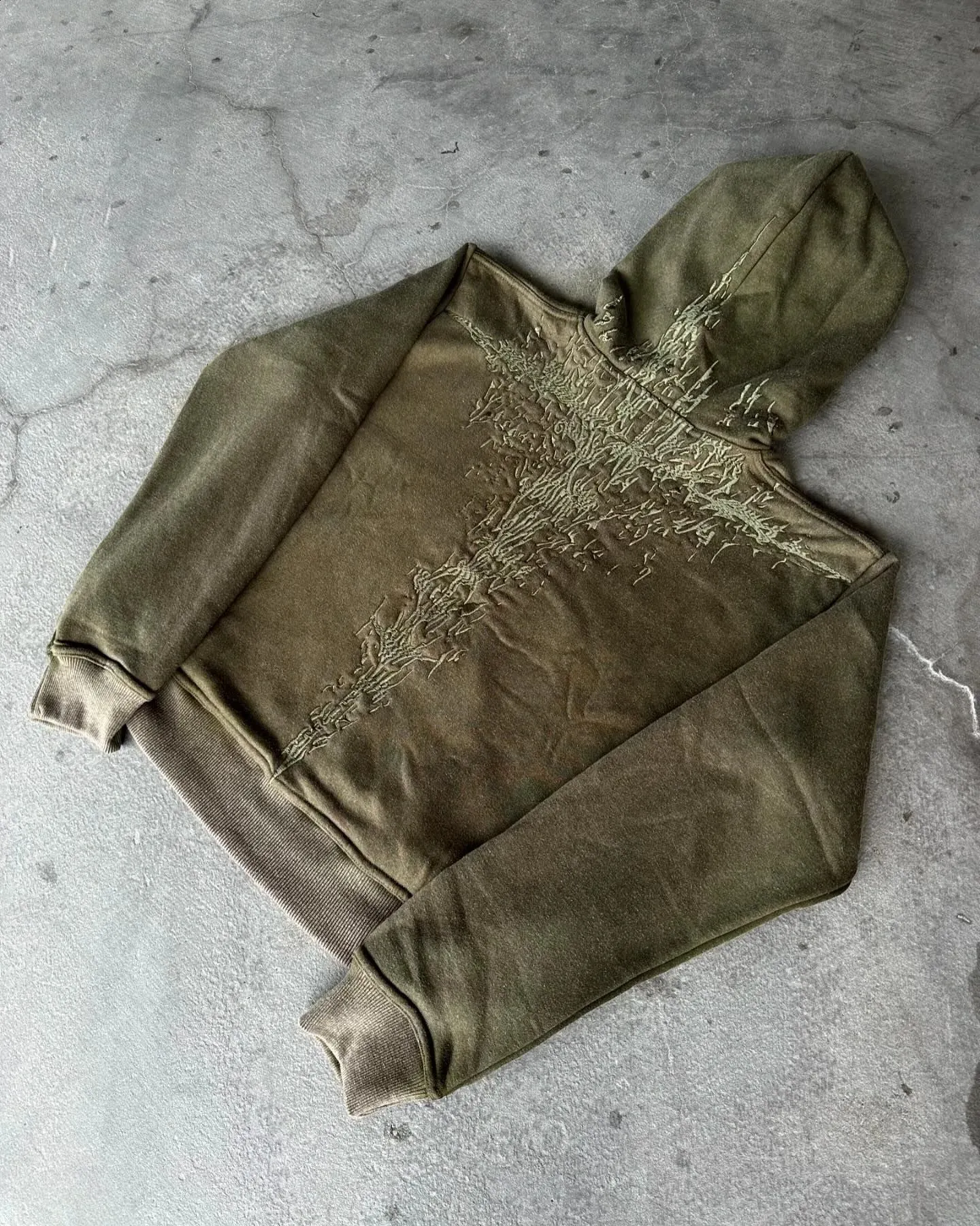 GMOYD Men's Faux Suede Hooded Sweatshirt - Oversized Vintage Graphic Hoodie With Embroidery