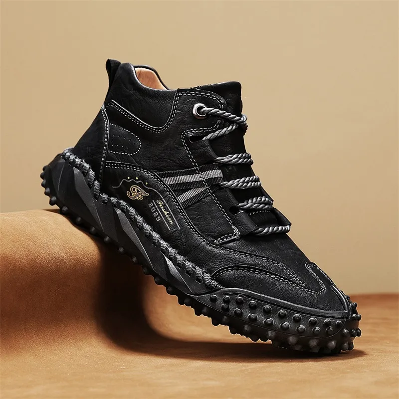 Premium Leather Hiking Boots for Men Autumn Design, Non-Slip