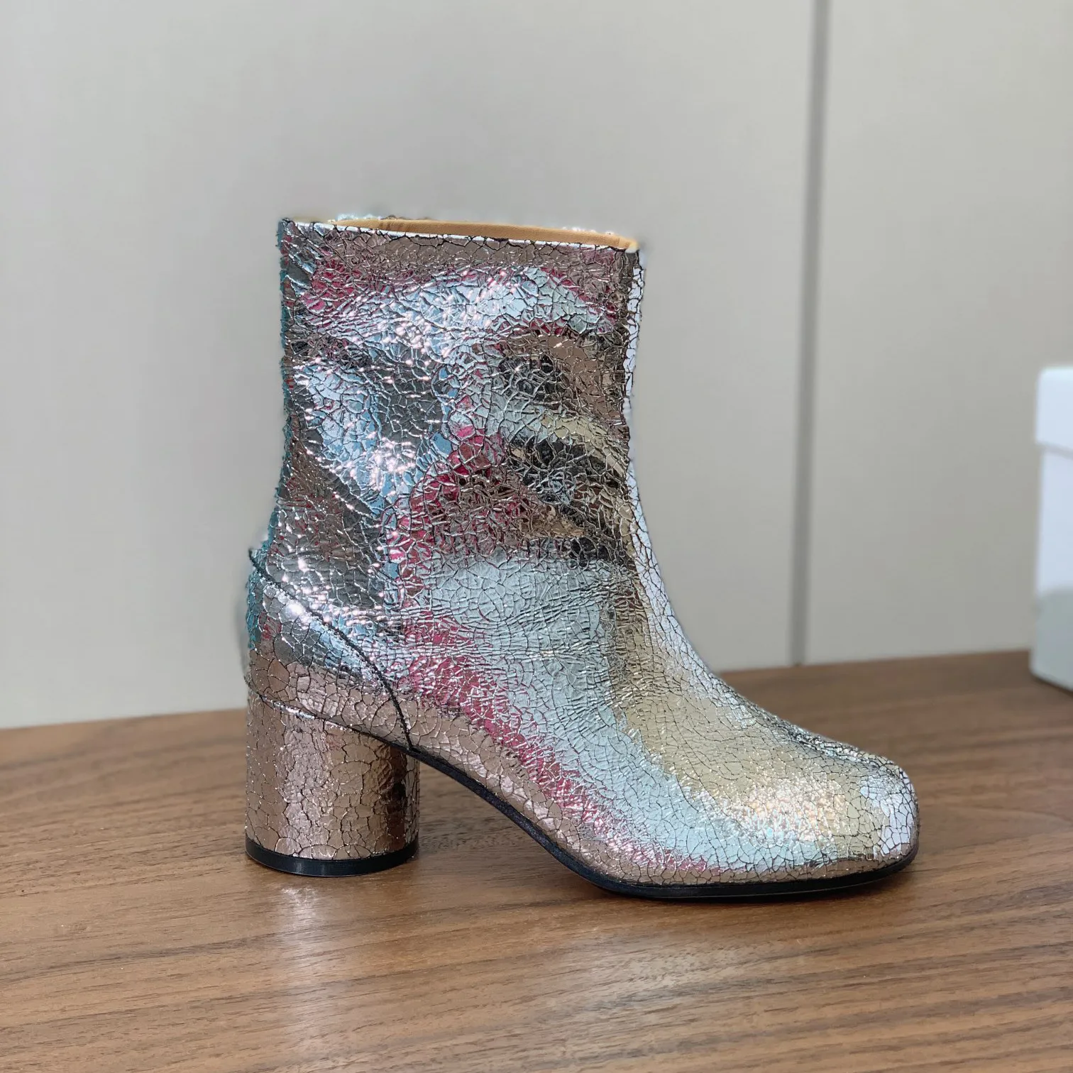 Top Quality Western Ankle Fashion Boots Cleft toe Chunky Block Heels Loop Women s Luxury Designer Sheepskin Casual Shoes Factory Shoes with Box 35 42