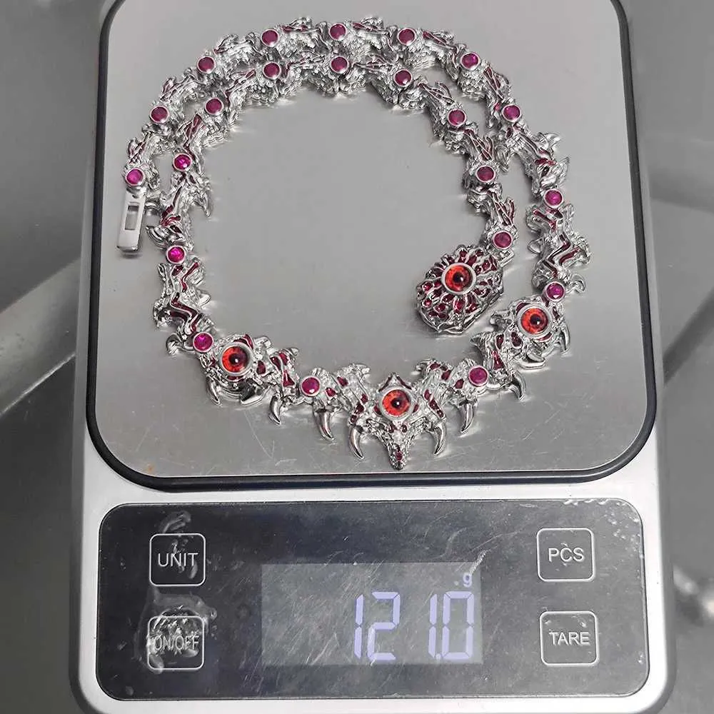 国内で当店のみ Dekayed - Parasite Necklace レッド y2k Enchanting Devil Red Eyes Vintage Ruby Necklace With Spike