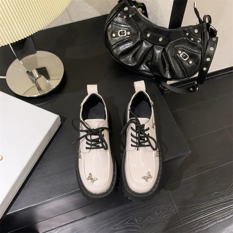 Elegant British Style Round Toe ladies flats for Women