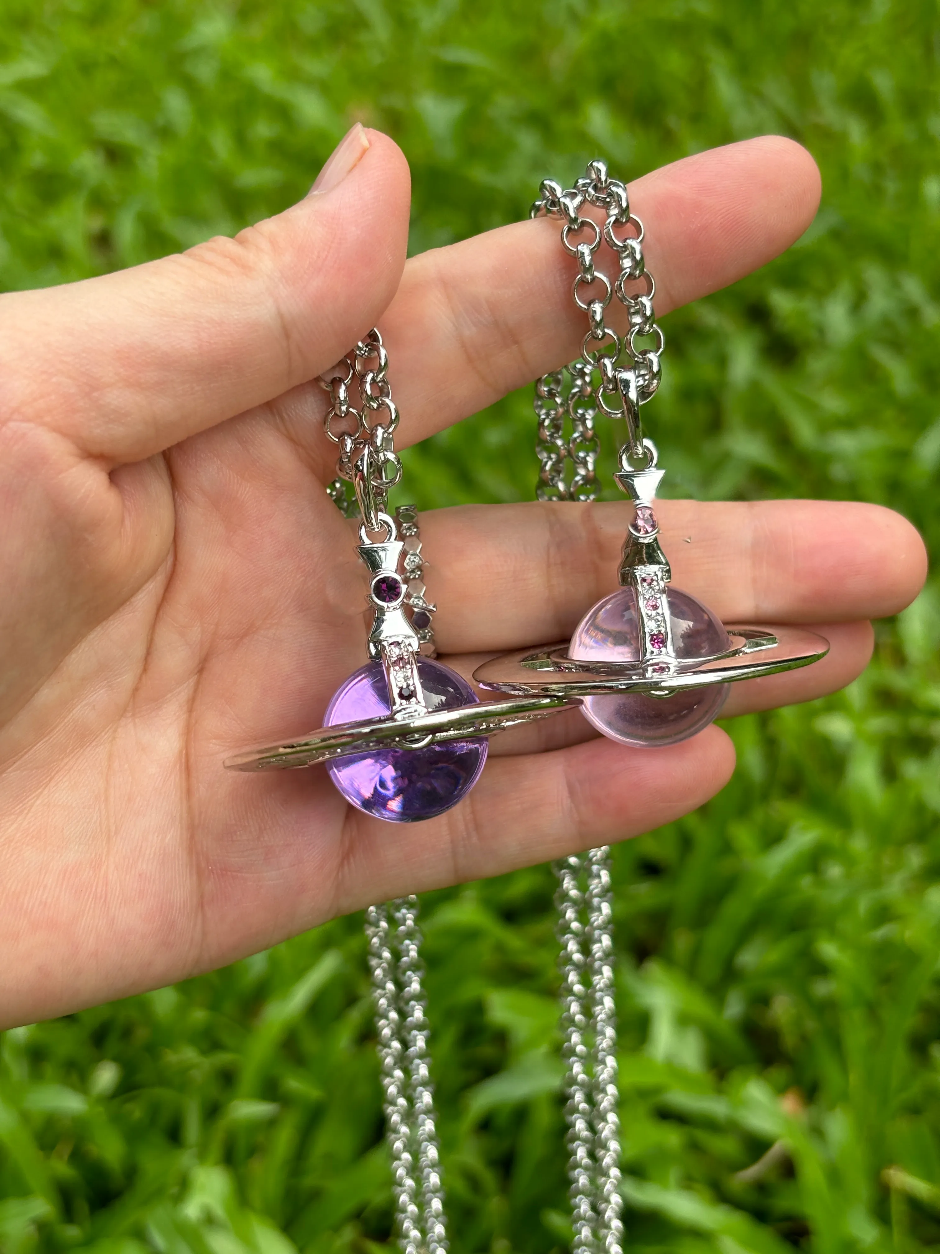Ufo necklace vivienne westwood discount