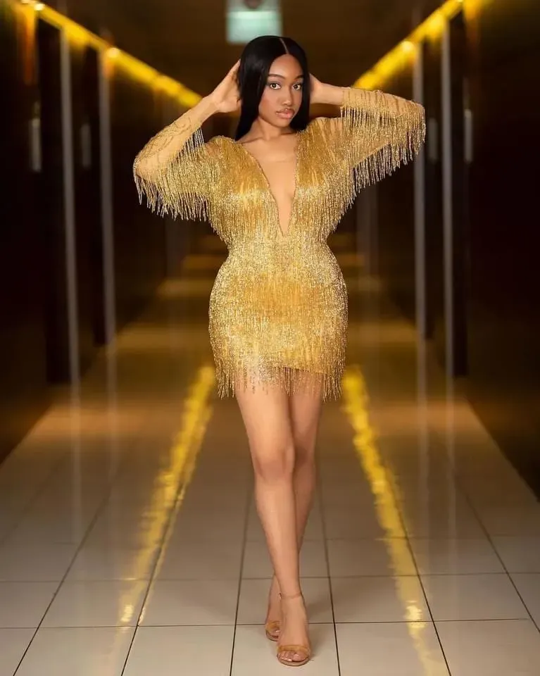 Gold Sheath Graduation Dress Deep V-neck Backless Short Mini Sequin Gown  with Tassel Embellishment from Dhgate Graduation Dresses - price 146.74