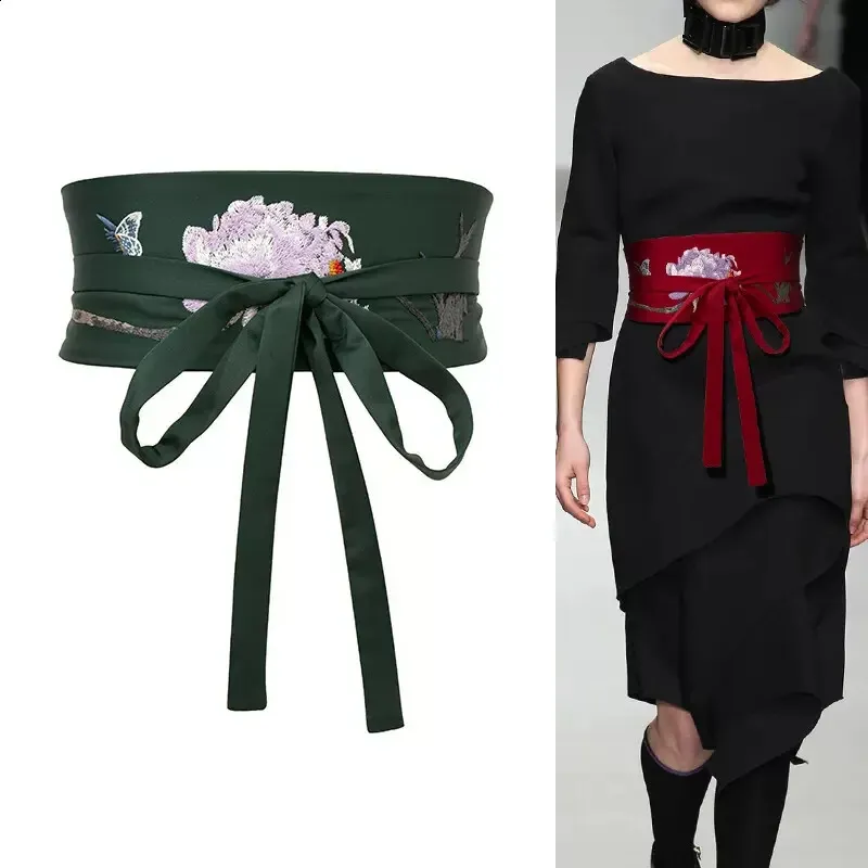 Vintage Embroidered Women's belt on waist - Wide display picture 2