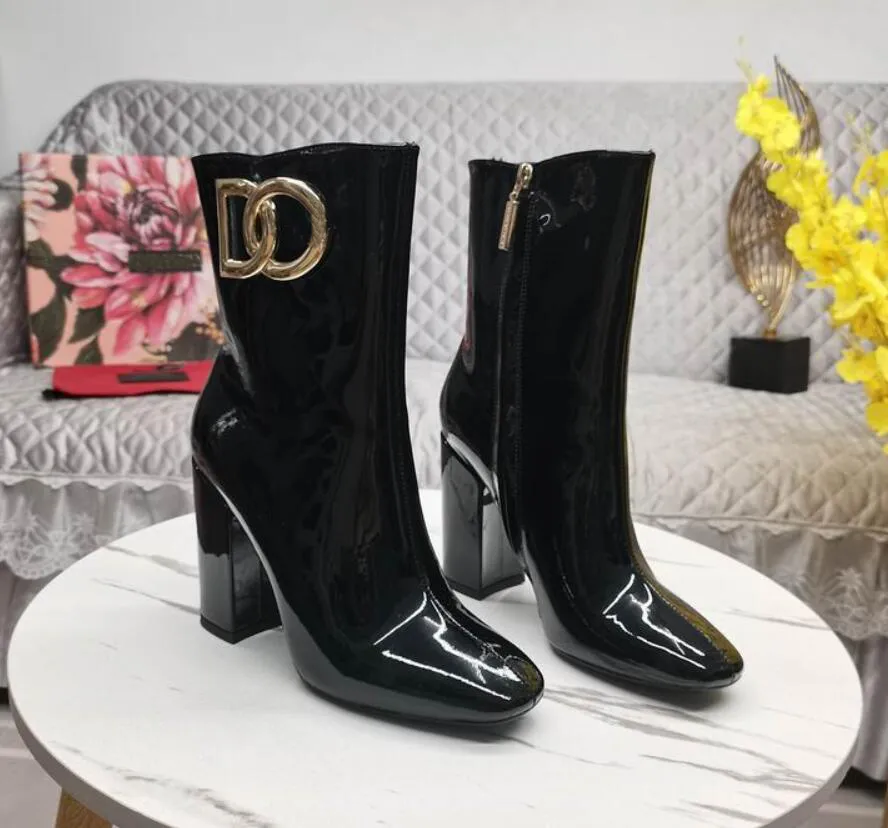 Black Leather Blondo Ankle Boots With Side Logo And Medallion Block For Women Jackie Embellished Design Heeled Pump Style Available In Sizes 35 43 From Factory Nikeshoes2016 Bulk 111.27 DHgate.Com