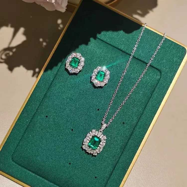 Con Smeraldi Parure Di Smeraldi Prezzi Parure Smeraldi In Oro