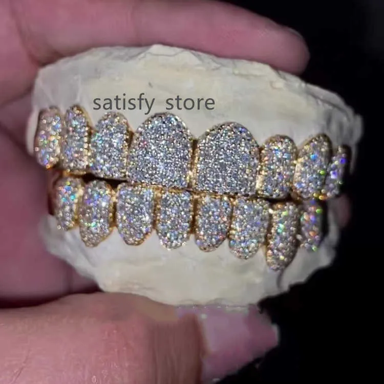 Custom 18K Gold Plated Iced-Out Moissanite Diamond Grillz Hip Hop