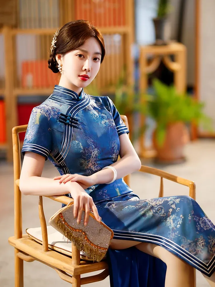 blue and gold chinese dress Long Sleeves A-Line Midi Length Velvet Qipao – Oriental Me