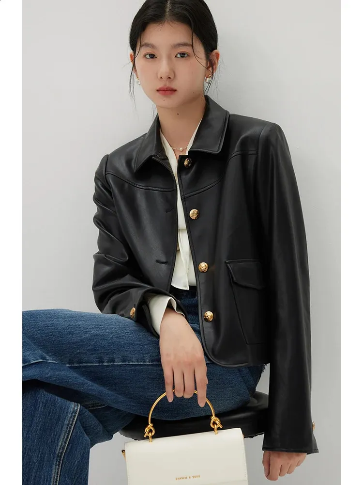 Womens Retro Short Leather Jacket - Mirad - Spring/Summer