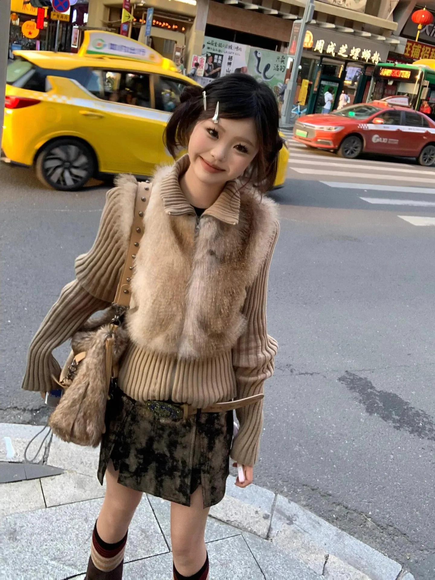 フェイクファーコート女性 レトロY2Kラペルジッパーニット