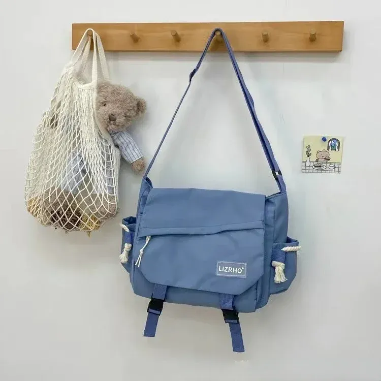 Korean Style Shoulder Bag: Large Capacity Messenger Bag For