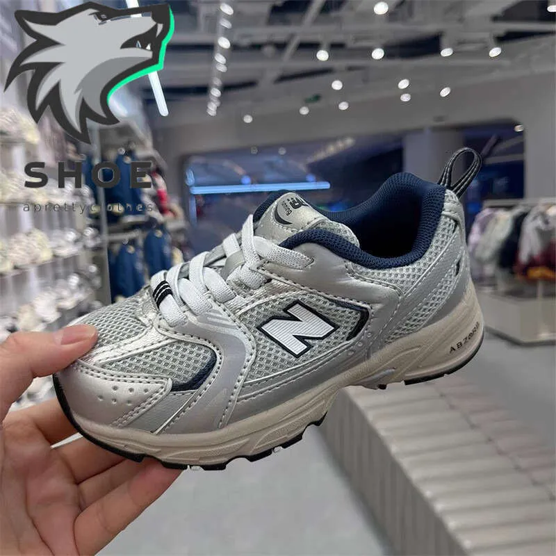 Stylish Kids Running Shoes Breathable Mesh Sports Sneakers for Boys Girls