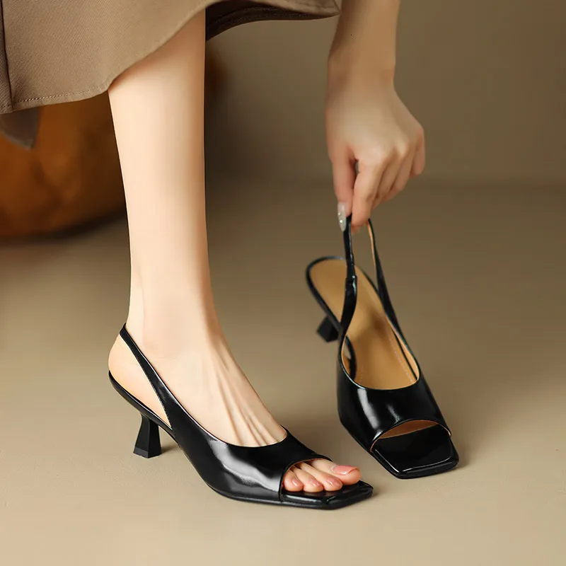 Concise Fashion Sandals for Women Elegant Heels for Office and Party