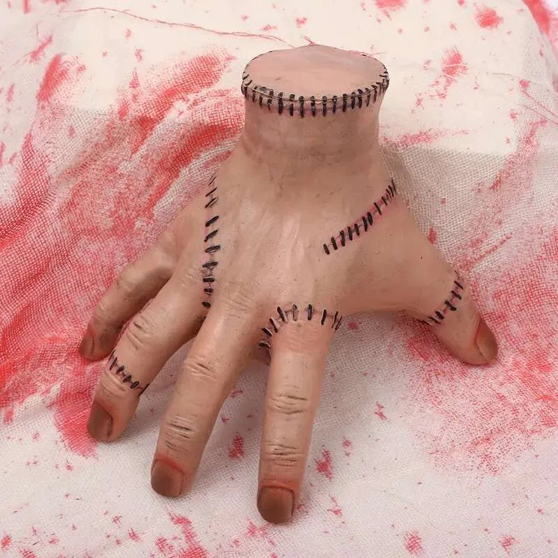 Thing Scary Prop Hand – Wednesday Addams Family Cosplay Halloween Decoration – Beige, PVC Statue