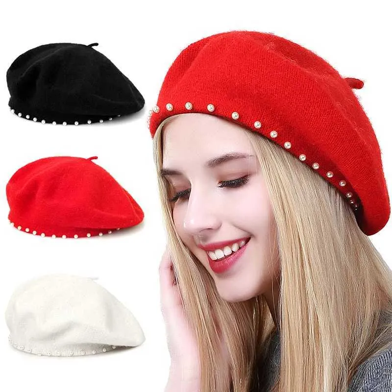 Berets Hats: Elegant Wool Blend Beret, Classic French  display picture 3