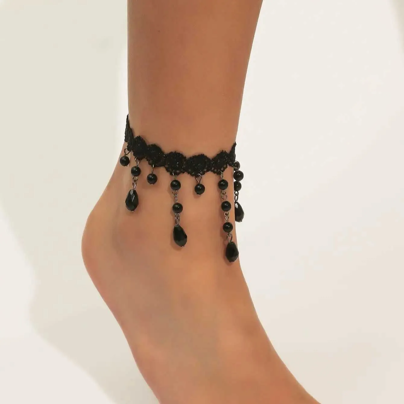Black Crystal Tassel Black Crystal Anklet High Quality Womens Fashion Accessory For Holiday Leisure And Travel H240919 From Louis vf store 3.5 DHgate.Com