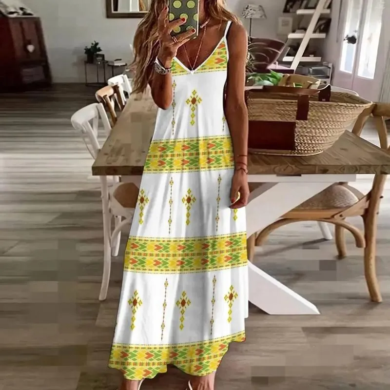 Casual Sleeveless Ankle-Length Polyester Dress with Hooded Collar for  Junior Women from Dhgate Basic & Casual Dresses - price 42.2