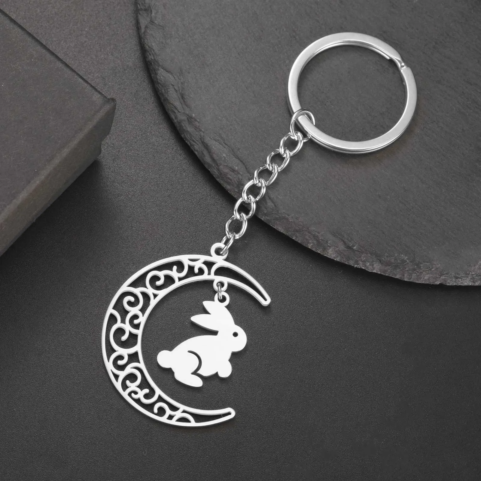【韓国のみ】 TOWTOW.ARCHIVE Moon Rabbit Keyring Silver b5f20bd7-8a9c-4c48-ada1-