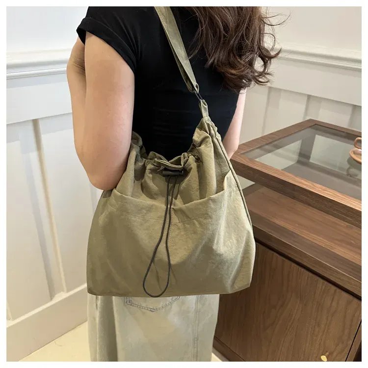 Large Capacity Drawstring Handbag: Lightweight Versatile Shoulder Bag ...