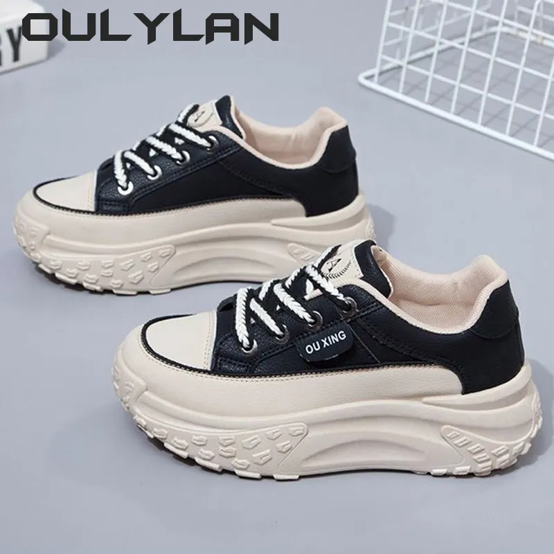 Platform Sneakers Guide: Leather, Closure & Fit for Spring/Fall