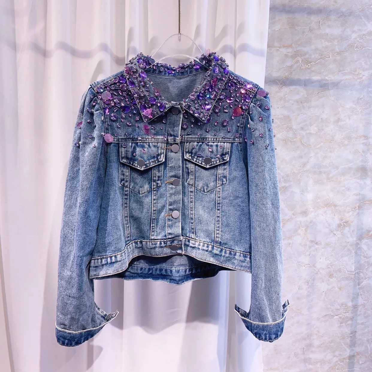 ジャケット・アウター PURPLE STAIN DENIM JACKET NUBIAN（ヌビアン）の「【PURPLE STAIN】SPRAY LOGO DENIM