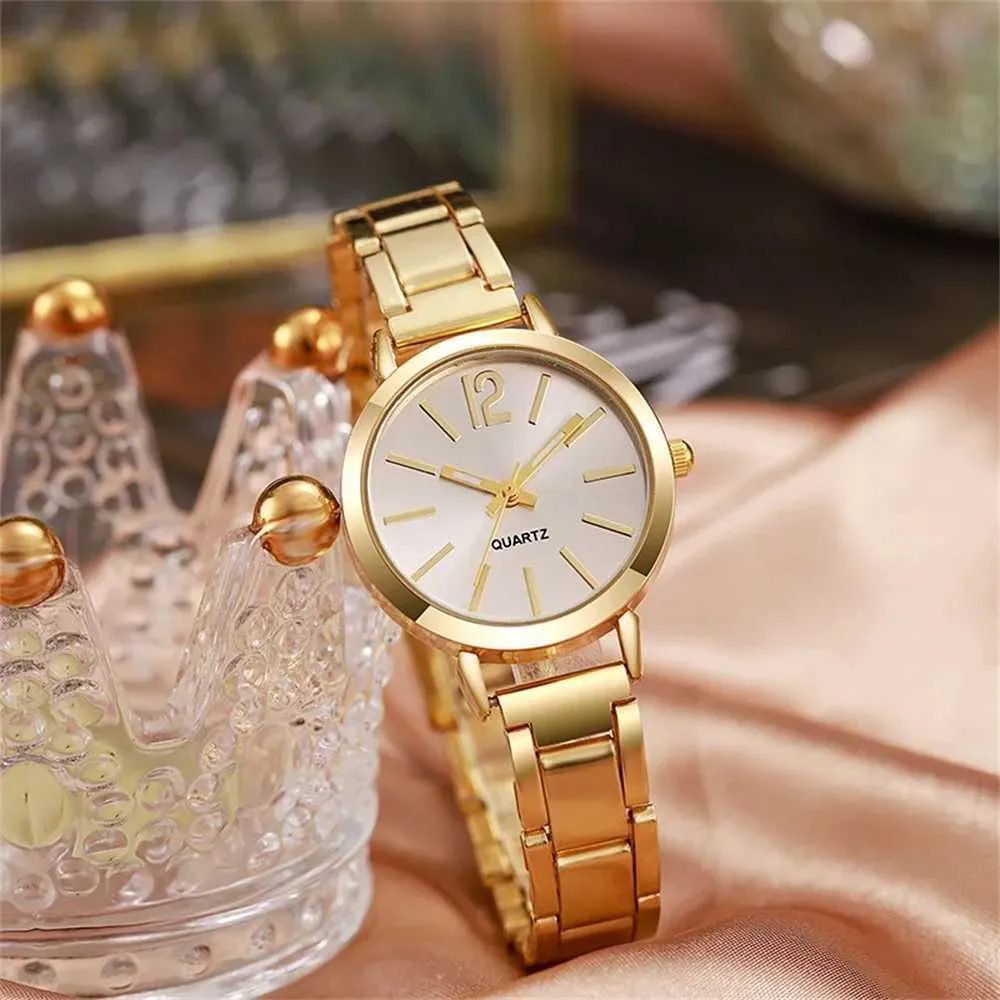Elegant Womens Quartz Watch Simple Alloy Design,... From  display picture 1