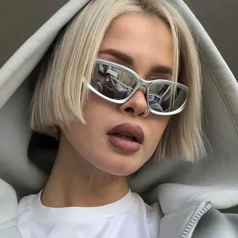 Wrap Around Y2k Sunglasses Men & Women: Vintage Shield Style  display picture 2