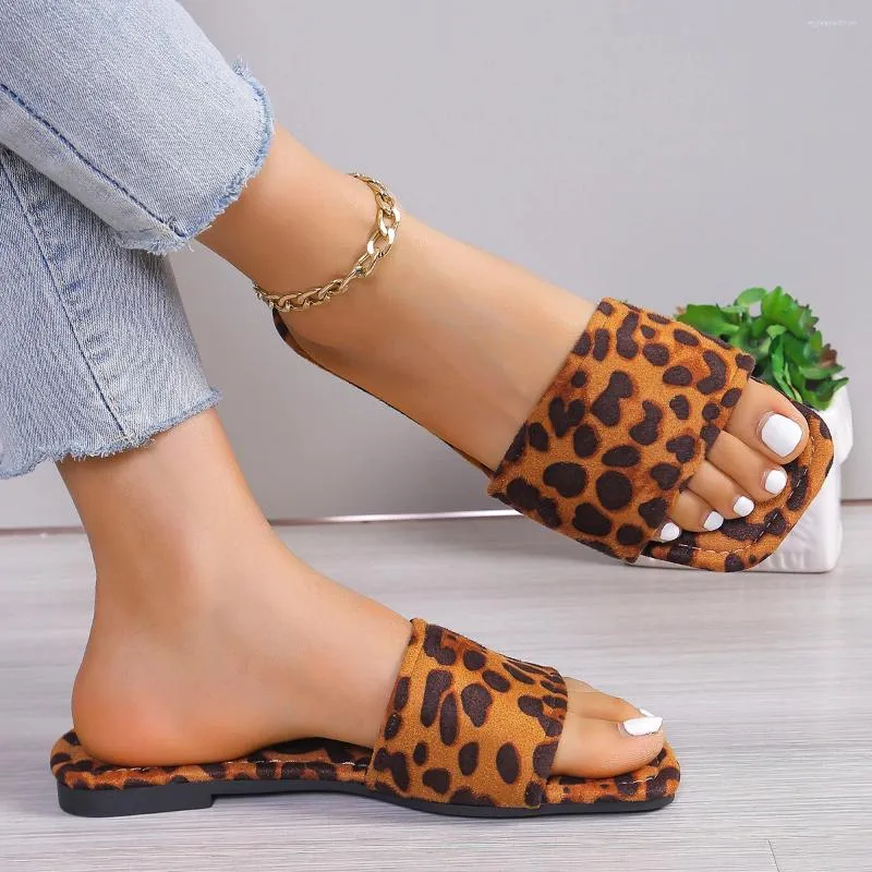 Women's Leopard Print Open Toe Slides Casual Summer Sandals with Low Heel