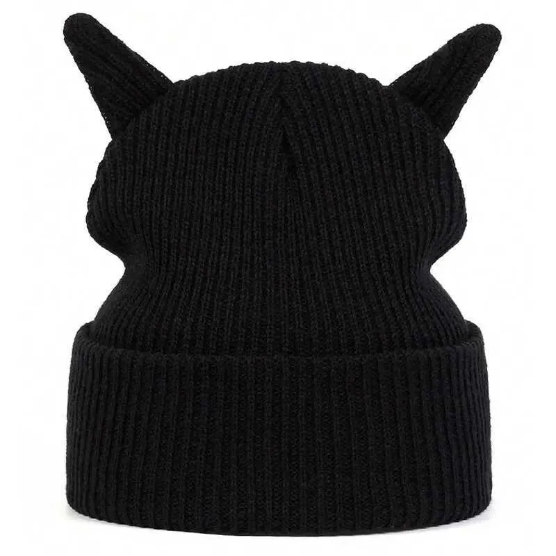 Cow Horn Beanie: Woven Hip-Hop Style, Premium Quality. Shop