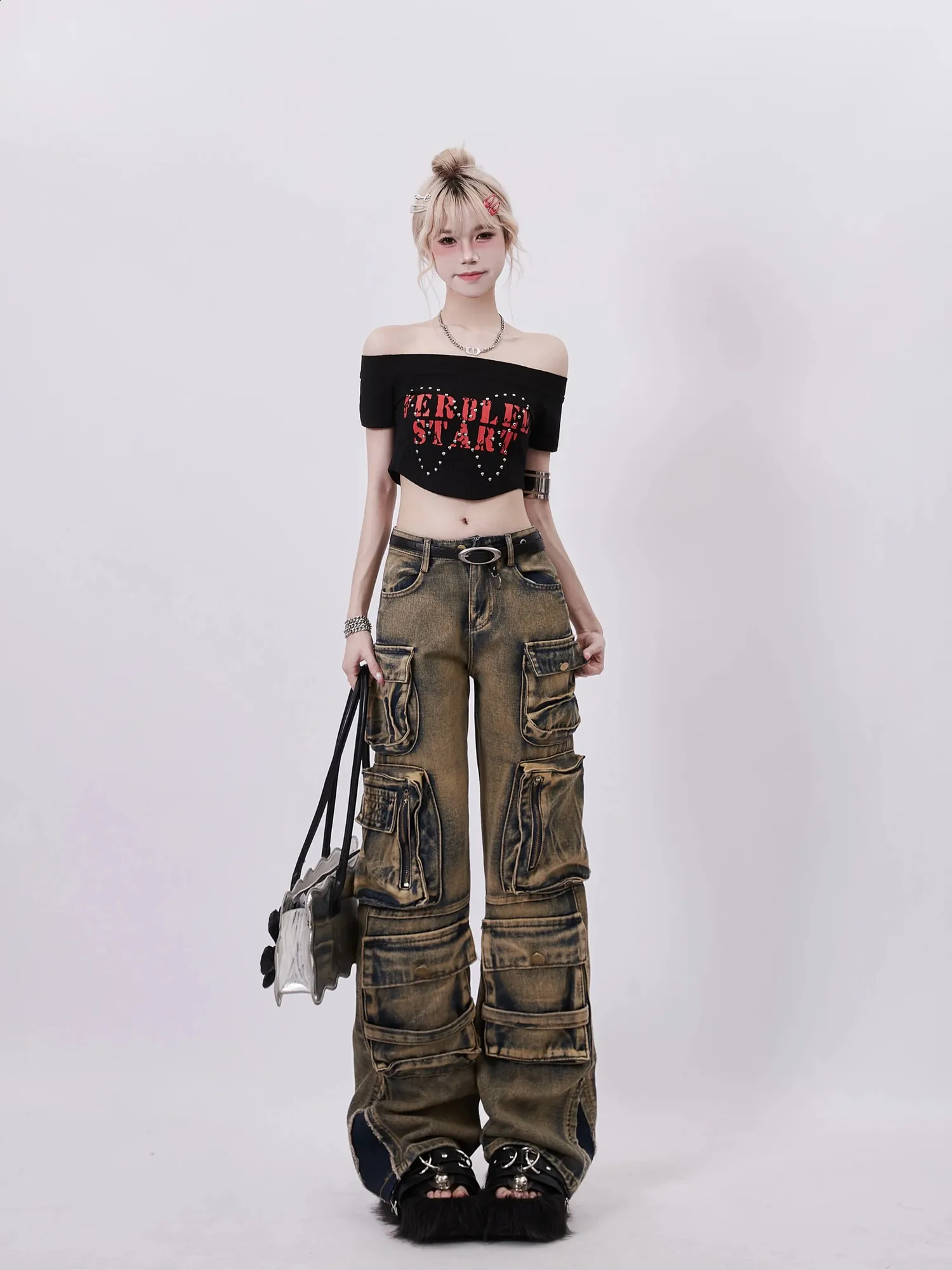 Y2K Baggy Cargo Pants: A Buyer's Guide to Vintage Denim Jeans